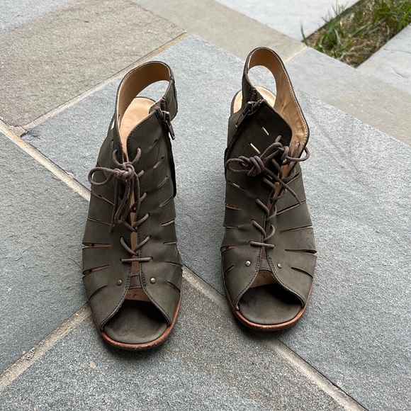 Paul Green Green Booties for Fall / Spring - Picture 1 of 3